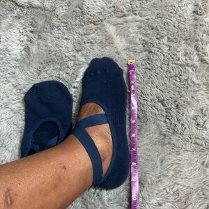 Adults Navy Blue Ballet/Yoga Grip Socks